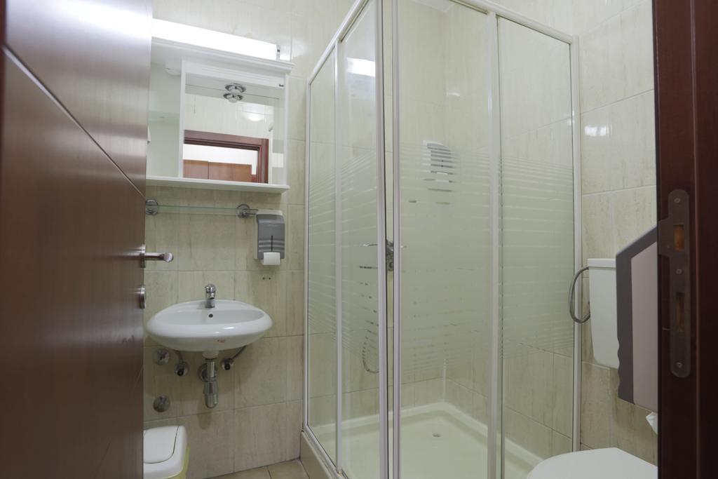 Accommodation Tara Belgrado Exterior foto